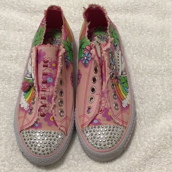 Skechers Girls size 3.5 slip on tennis shoes - Picture 3 of 8